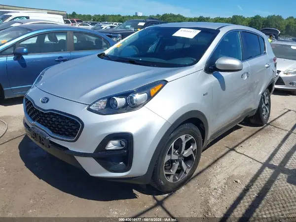 KNDPMCAC3L7738433 2020 KIA SPORTAGE - Image 2