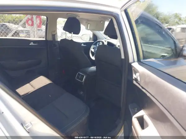 KNDPMCAC3L7738433 2020 KIA SPORTAGE - Image 8