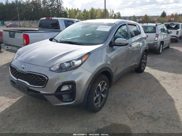KNDPMCAC3L7747925 2020 KIA SPORTAGE - Image 2