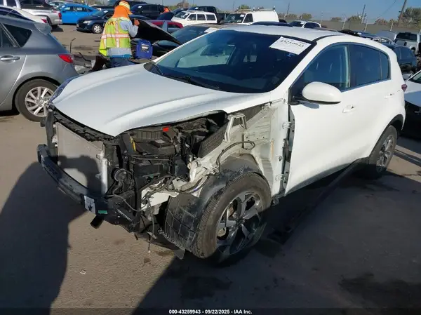 KNDPMCAC3L7776308 2020 KIA SPORTAGE - Image 2