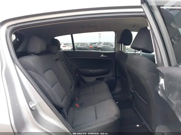 KNDPMCAC3L7796428 2020 KIA SPORTAGE - Image 8