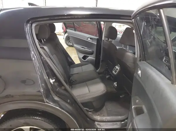 KNDPMCAC3L7805239 2020 KIA SPORTAGE - Image 8