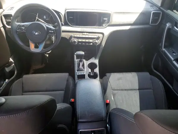 KNDPMCAC3L7814989 2020 KIA SPORTAGE - Image 8
