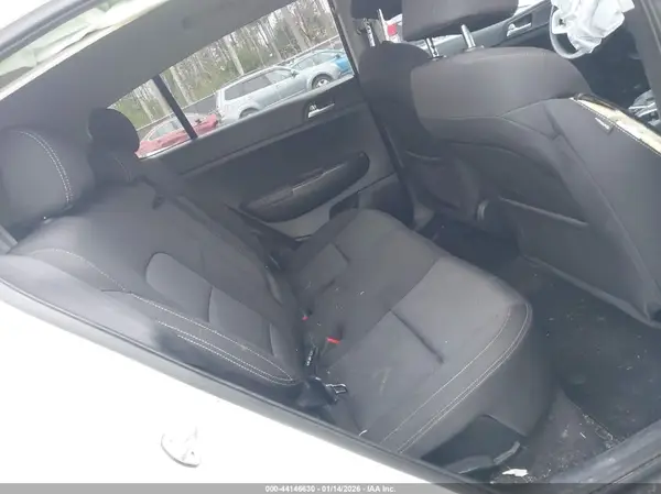 KNDPMCAC3L7829072 2020 KIA SPORTAGE - Image 8
