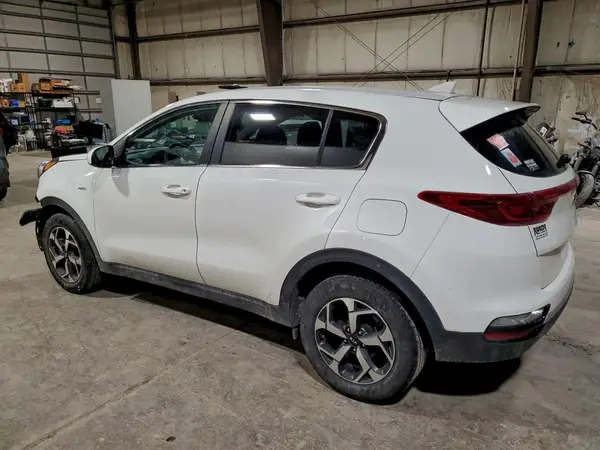 KNDPMCAC3M7843569 2021 KIA SPORTAGE - Image 2