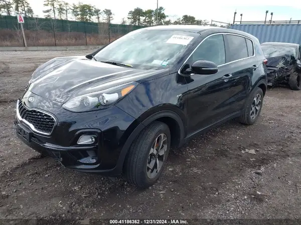 KNDPMCAC3M7879388 2021 KIA SPORTAGE - Image 2