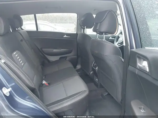 KNDPMCAC3M7888298 2021 KIA SPORTAGE - Image 8