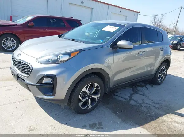 KNDPMCAC3M7899706 2021 KIA SPORTAGE - Image 2