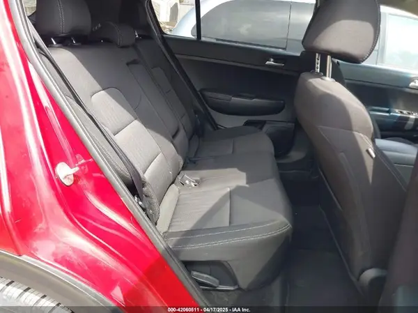 KNDPMCAC3M7901633 2021 KIA SPORTAGE - Image 8