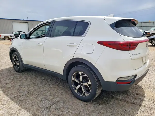 KNDPMCAC3M7938536 2021 KIA SPORTAGE - Image 2