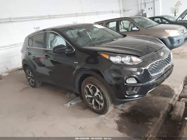 KNDPMCAC3M7943560 2021 KIA SPORTAGE - Image 1
