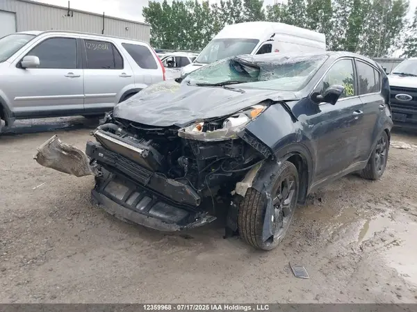 KNDPMCAC3M7945129 2021 KIA SPORTAGE - Image 2