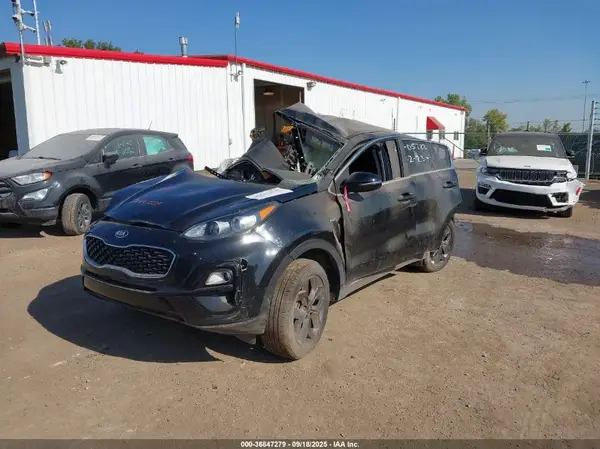 KNDPMCAC3N7021985 2022 KIA SPORTAGE - Image 2