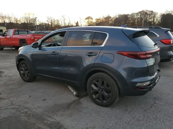 KNDPMCAC3N7026975 2022 KIA SPORTAGE - Image 2