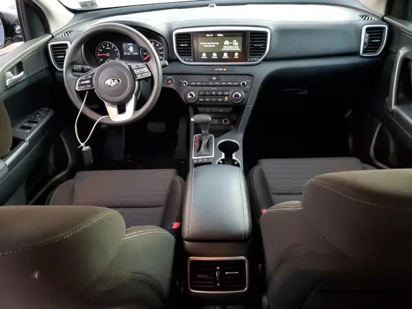 KNDPMCAC3N7026975 2022 KIA SPORTAGE - Image 8