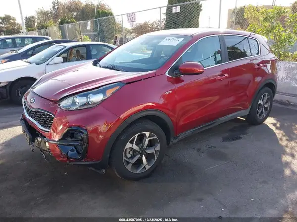 KNDPMCAC3N7949862 2022 KIA SPORTAGE - Image 2