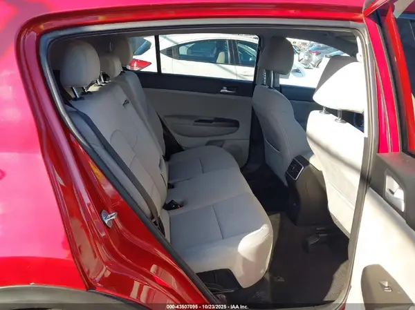 KNDPMCAC3N7949862 2022 KIA SPORTAGE - Image 8