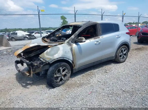 KNDPMCAC3N7950428 2022 KIA SPORTAGE - Image 2
