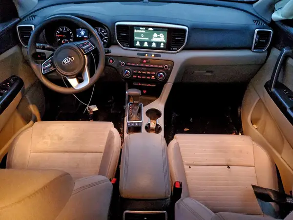 KNDPMCAC3N7961896 2022 KIA SPORTAGE - Image 8
