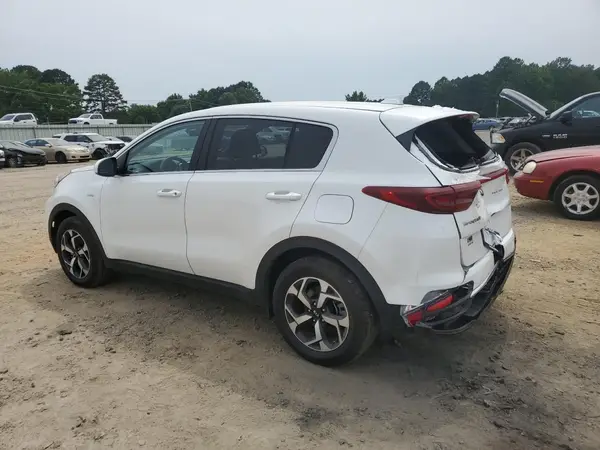 KNDPMCAC3N7967990 2022 KIA SPORTAGE - Image 2