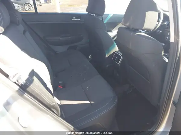 KNDPMCAC3N7996924 2022 KIA SPORTAGE - Image 8