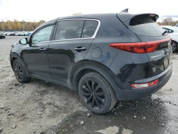 KNDPMCAC4H7038069 2017 KIA SPORTAGE - Image 2