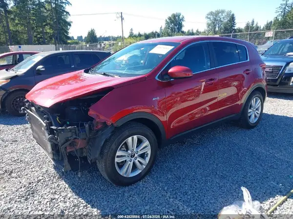KNDPMCAC4H7055163 2017 KIA SPORTAGE - Image 2
