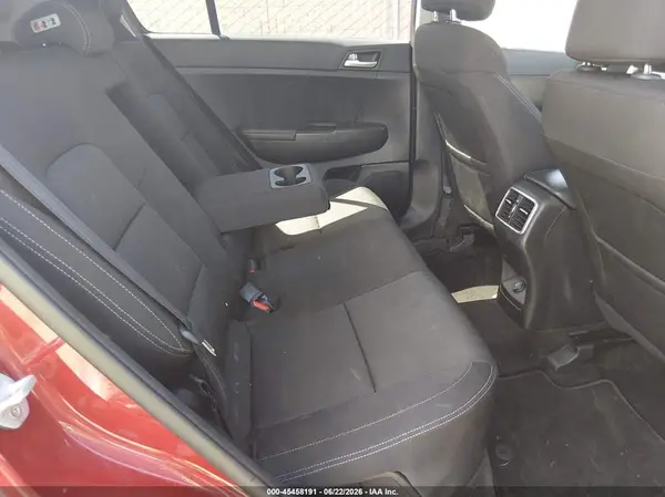 KNDPMCAC4H7079124 2017 KIA SPORTAGE - Image 8