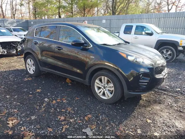 KNDPMCAC4H7085859 2017 KIA SPORTAGE - Image 1
