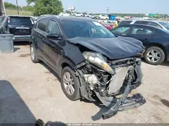 KNDPMCAC4H7093668 2017 KIA SPORTAGE