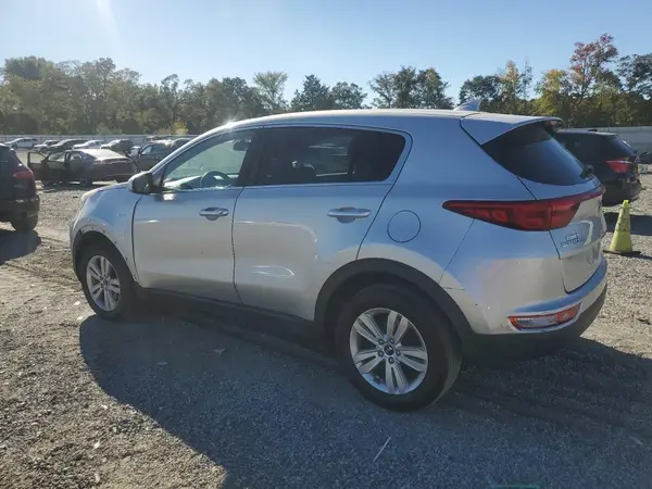 KNDPMCAC4H7096277 2017 KIA SPORTAGE - Image 2