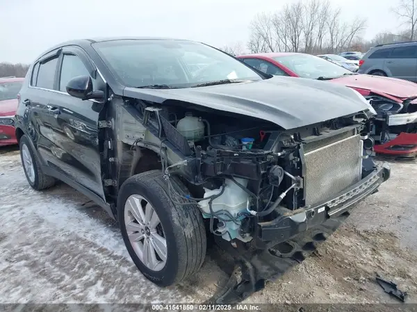 KNDPMCAC4H7118892 2017 KIA SPORTAGE - Image 1