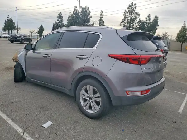 KNDPMCAC4H7154680 2017 KIA SPORTAGE - Image 2