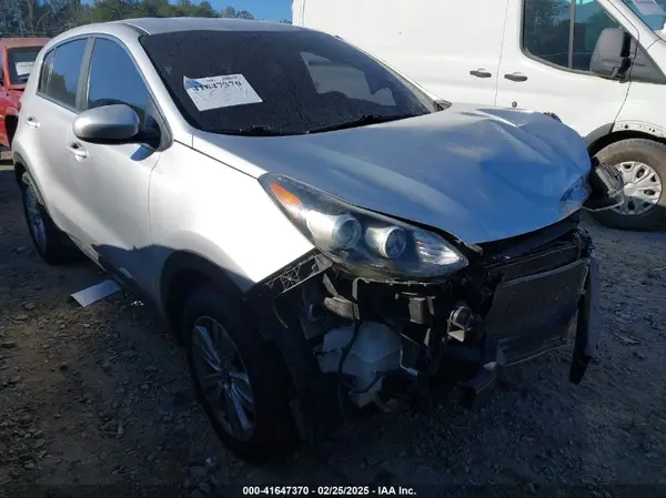 KNDPMCAC4H7158079 2017 KIA SPORTAGE - Image 1