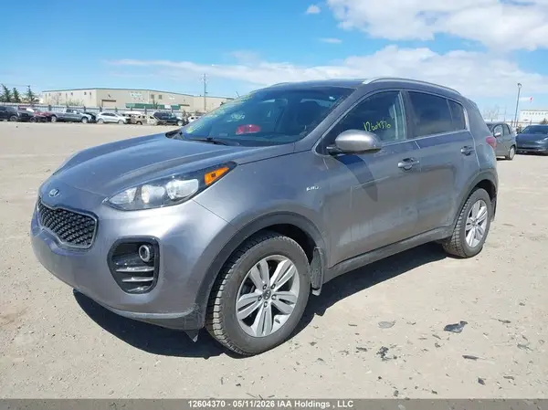 KNDPMCAC4H7181474 2017 KIA SPORTAGE - Image 2