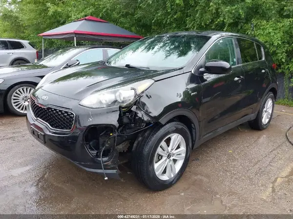 KNDPMCAC4H7186822 2017 KIA SPORTAGE - Image 2