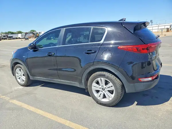 KNDPMCAC4H7199554 2017 KIA SPORTAGE - Image 2