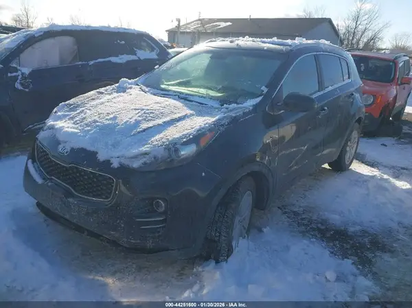 KNDPMCAC4H7204123 2017 KIA SPORTAGE - Image 2