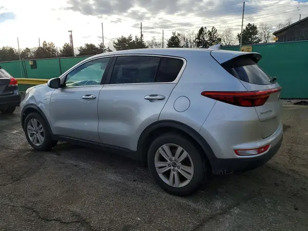 KNDPMCAC4H7229782 2017 KIA SPORTAGE - Image 2