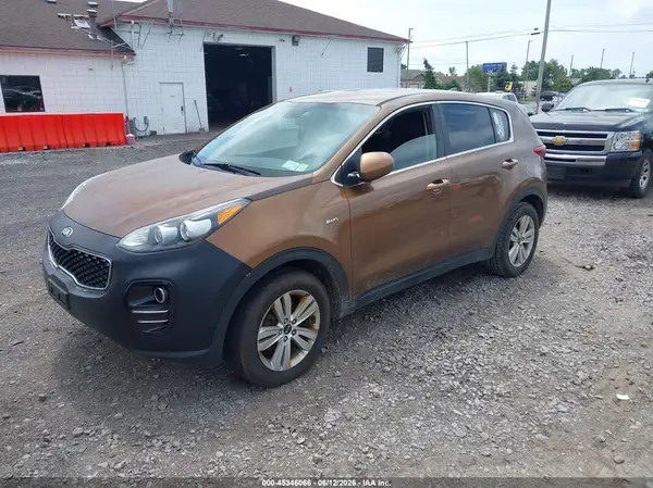 KNDPMCAC4H7230284 2017 KIA SPORTAGE - Image 2