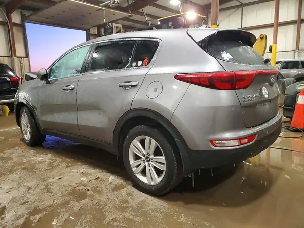 KNDPMCAC4H7239941 2017 KIA SPORTAGE - Image 2