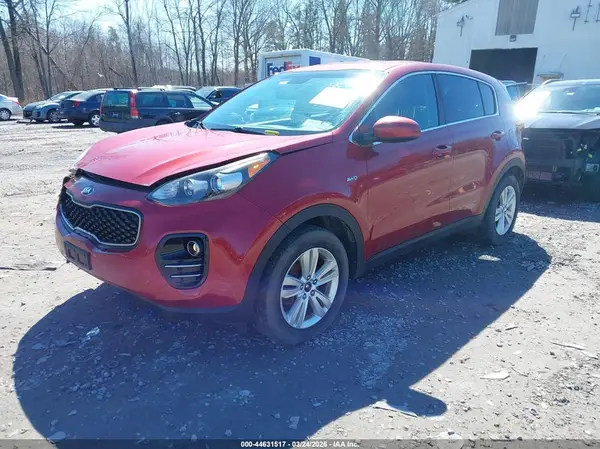 KNDPMCAC4H7248901 2017 KIA SPORTAGE - Image 2