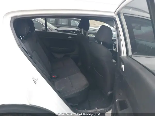 KNDPMCAC4H7252625 2017 KIA SPORTAGE - Image 8