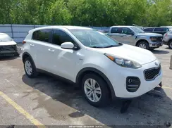 KNDPMCAC4H7257078 2017 KIA SPORTAGE