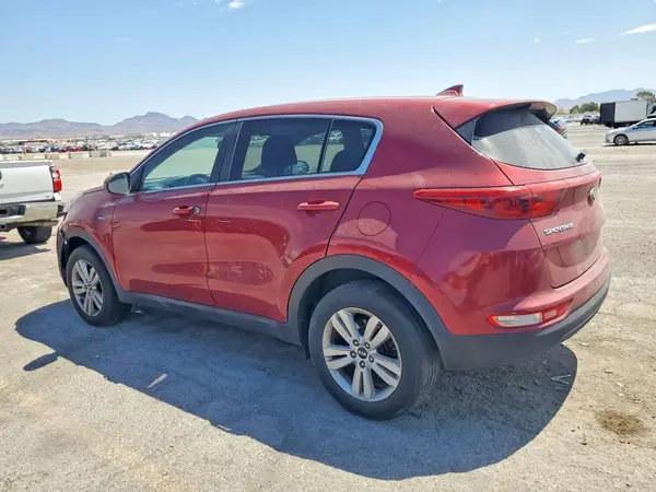 KNDPMCAC4H7257789 2017 KIA SPORTAGE - Image 2