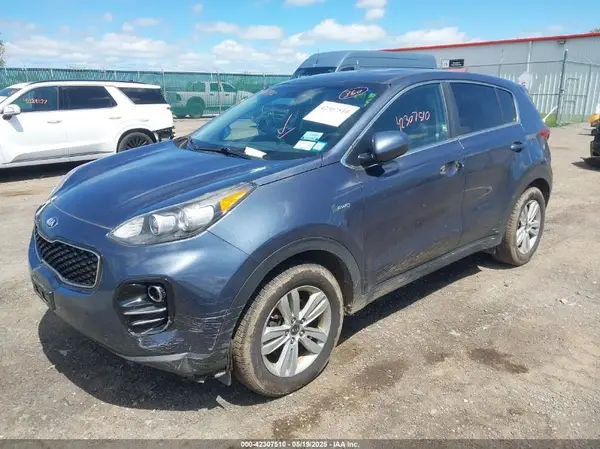 KNDPMCAC4H7290162 2017 KIA SPORTAGE - Image 2