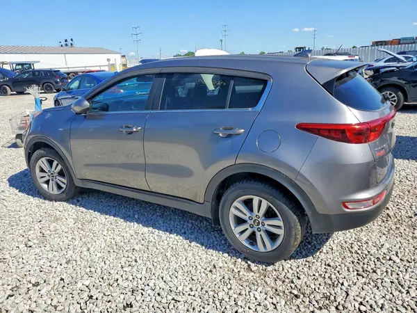KNDPMCAC4J7303479 2018 KIA SPORTAGE - Image 2
