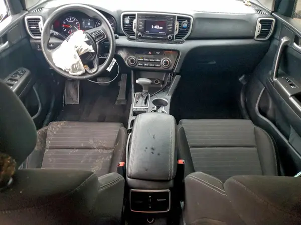 KNDPMCAC4J7346221 2018 KIA SPORTAGE - Image 8