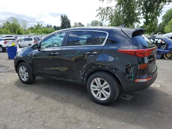 KNDPMCAC4J7363665 2018 KIA SPORTAGE - Image 2