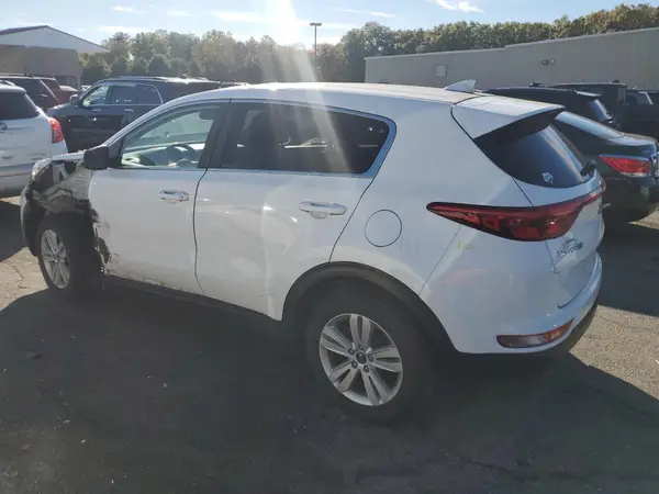 KNDPMCAC4J7370471 2018 KIA SPORTAGE - Image 2
